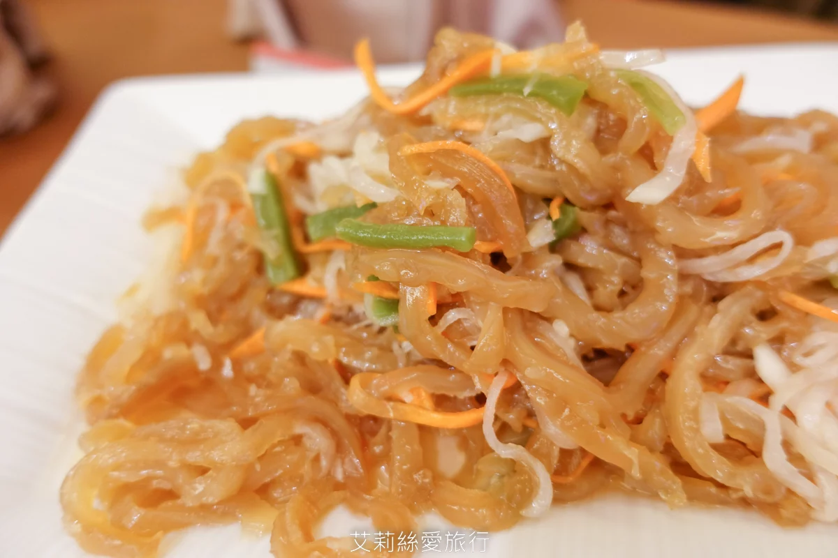 烤鴨+港點吃到飽599起！平日再打85折！近百道美食、脆皮烤鴨現場片鴨秀、熱呼呼推車港點、現調港式飲品甜點、現炒熱菜、港式熱粥...任選任吃超划算