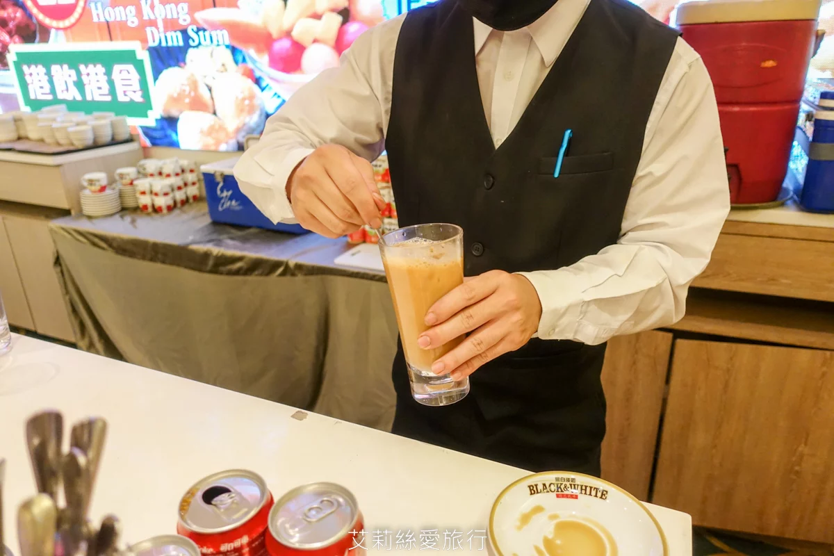 烤鴨+港點吃到飽599起！平日再打85折！近百道美食、脆皮烤鴨現場片鴨秀、熱呼呼推車港點、現調港式飲品甜點、現炒熱菜、港式熱粥...任選任吃超划算