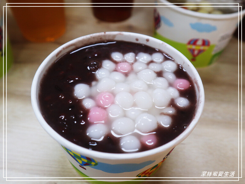 阿杰榕樹下-桃園八德/不只甜品料多濃稠好實在.茶飲才是真實力!興仁夜市旁低調美食 - 潔絲蜜愛生活