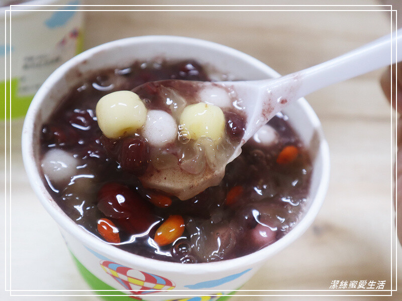 阿杰榕樹下-桃園八德/不只甜品料多濃稠好實在.茶飲才是真實力!興仁夜市旁低調美食 - 潔絲蜜愛生活