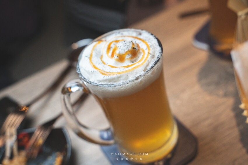 台北夜生活｜Book ing Bar中山店～台北人氣超高的密室酒吧開分店囉！台北酒吧、台北調酒、大同區調酒、捷運