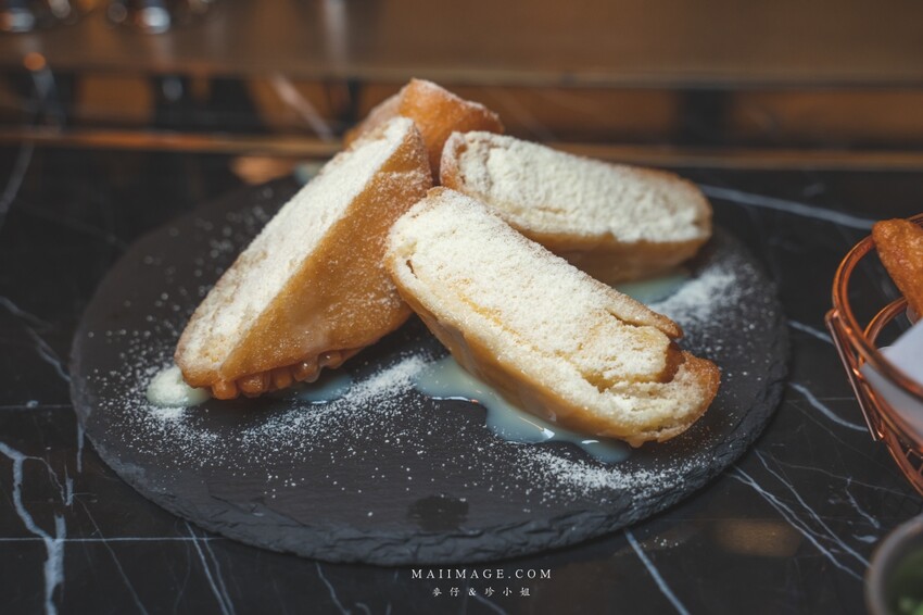 台北夜生活｜Book ing Bar中山店～台北人氣超高的密室酒吧開分店囉！台北酒吧、台北調酒、大同區調酒、捷運