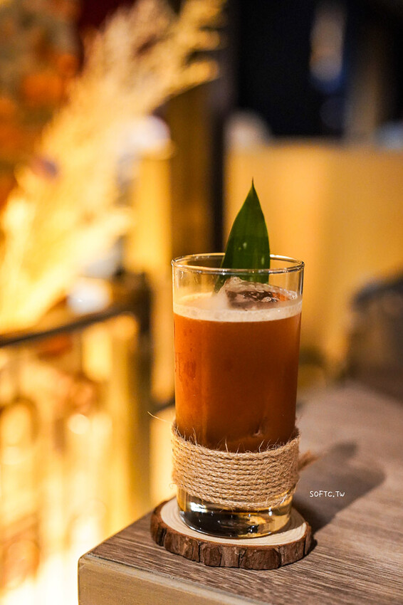 神秘中山酒吧「Book ing Bar中山」新開幕雙連站酒吧推薦 - 軟西，遊記