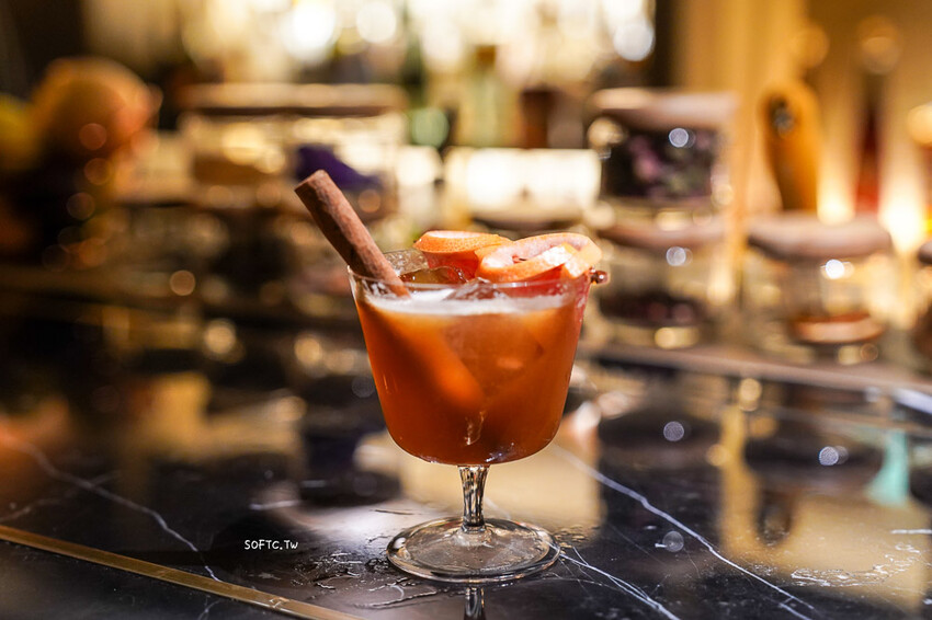 神秘中山酒吧「Book ing Bar中山」新開幕雙連站酒吧推薦 - 軟西，遊記