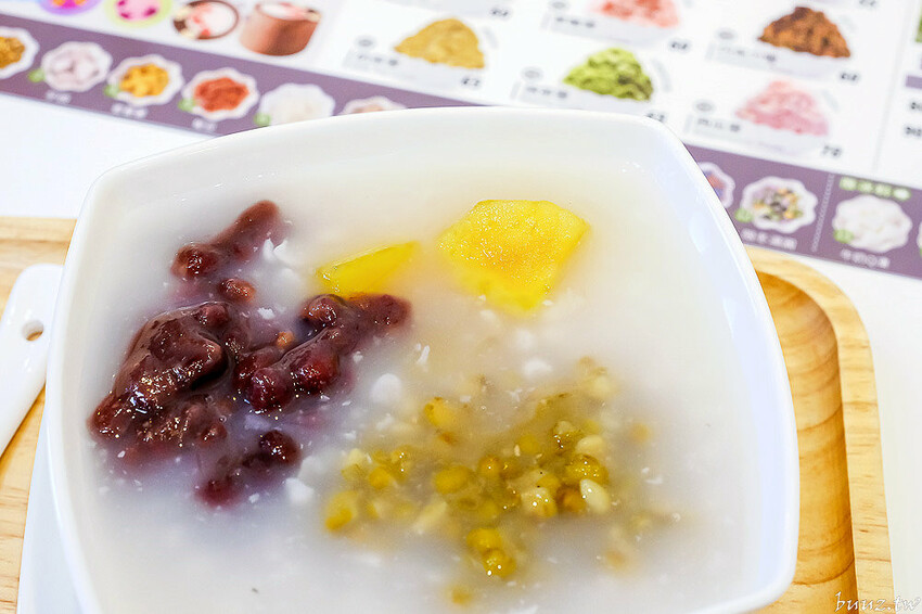 獨角獸雪怪冰、馬卡龍雪花冰,冰封仙果人氣雪花冰,粉色繽紛漸層,幫西瓜打針真可愛!