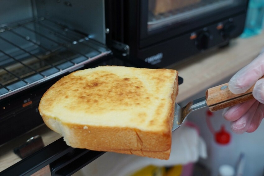 這家草莓季好用心!自家手工草莓醬有厲害,草莓蜜雪、草莓優啵、愛煉吐司,冬季燒仙草珍Q、珍香也來一杯~