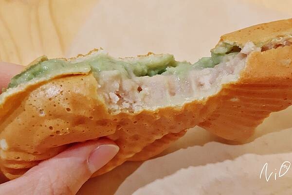 20211 貓吃魚鯛魚燒