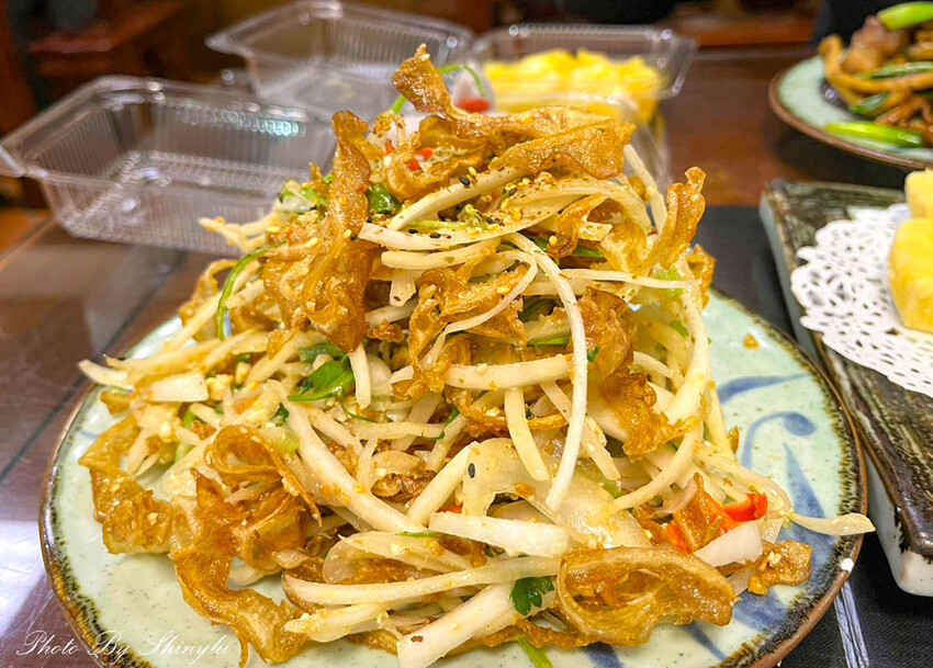 古色古香的客家菜餐廳,餐點不貴,好吃有創意