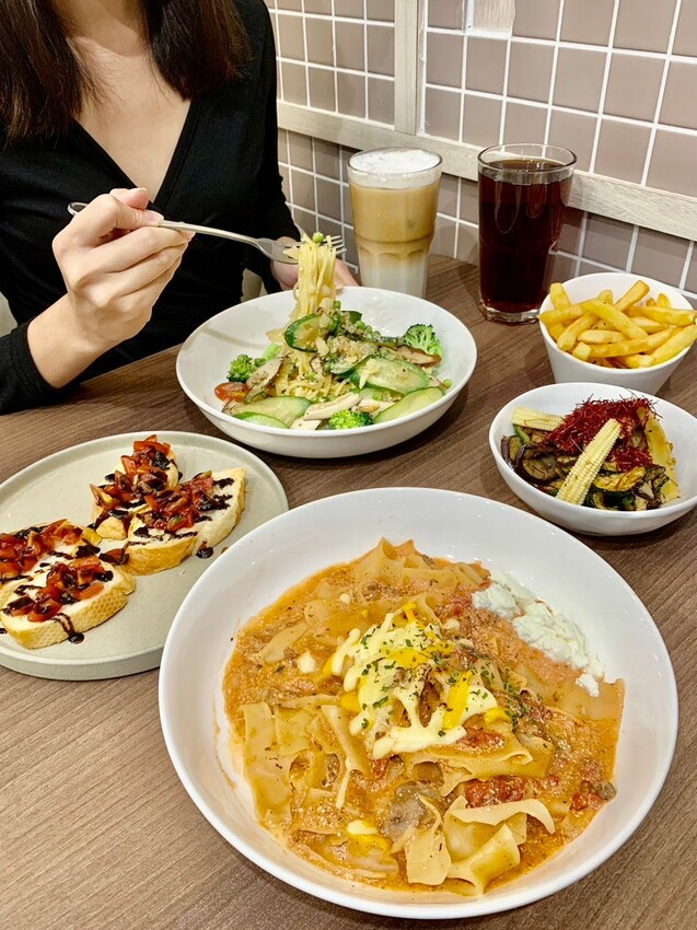 【台北】石牌美食｜創義麵 Creative Pasta 最美義大利麵店 在地食材+台義家常菜 期間限定炒千層麵太好吃了