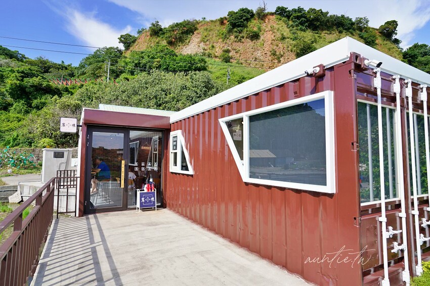 【台中】蜜境，看著稻浪喝咖啡，忘憂谷裡的秘境咖啡廳，貨櫃屋咖啡