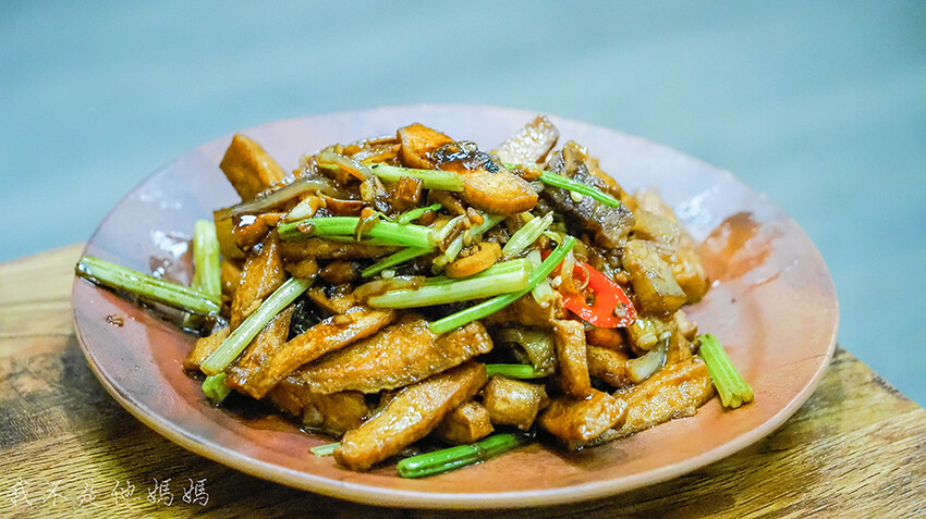 中原國小停車場,中原國小美食,中原國小平價美食,中原國小美食推薦,中原國小周邊美食,中原大學停車場,中原大學附近美食,中原大學熱炒,中原美食