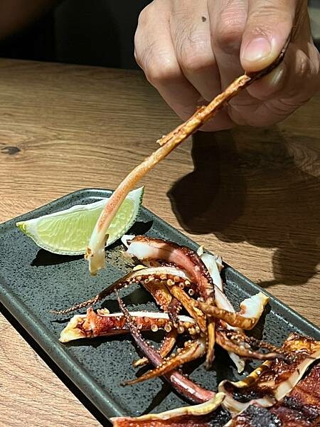 （大安居酒屋）梟夜串酒場～大安區日式深夜食堂！串燒、炸物、現炒美食通通有～梟夜菜單