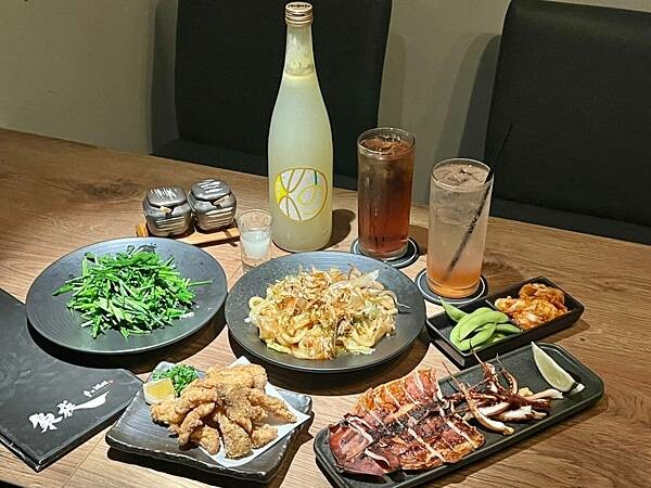 （大安居酒屋）梟夜串酒場～大安區日式深夜食堂！串燒、炸物、現炒美食通通有～梟夜菜單