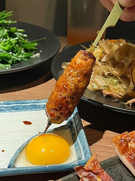 （大安居酒屋）梟夜串酒場～大安區日式深夜食堂！串燒、炸物、現炒美食通通有～梟夜菜單