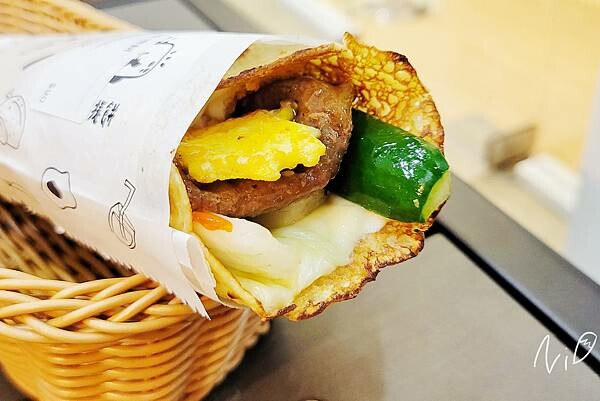 20220501 小陳捲餅中正店-總匯牛丼