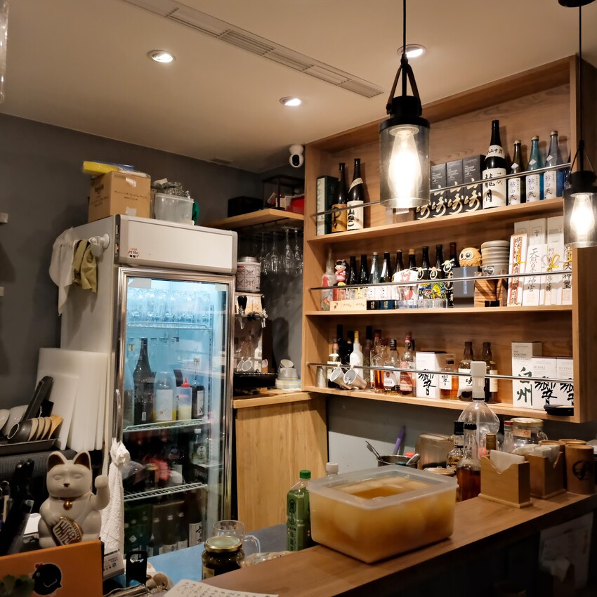 【林口美食推薦】鳥籠炭火燒鳥～林口日式平價串燒料理、超道地日式居酒屋～林口居酒屋推薦～附菜單