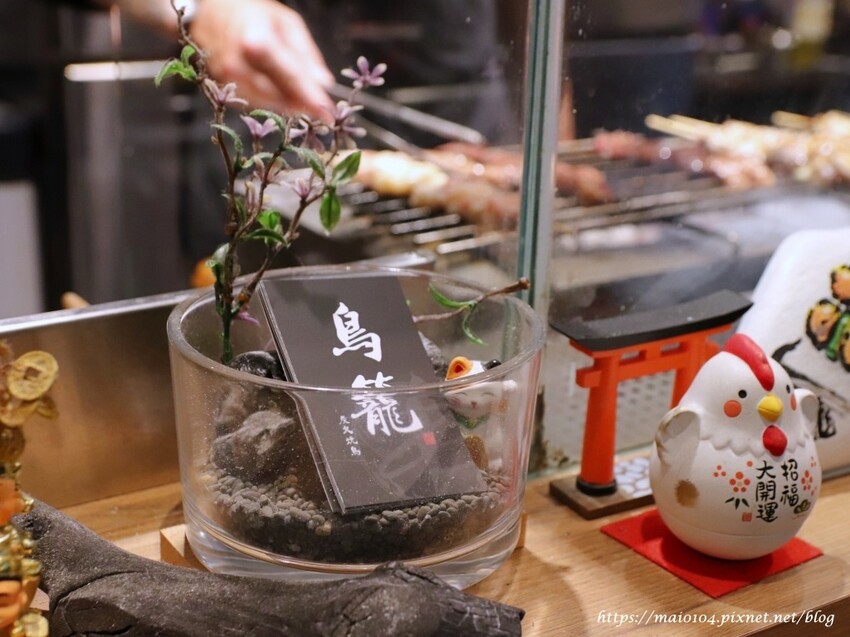 林口美食｜鳥籠炭火燒鳥～一週只營業五天的平價居酒屋，連平日也是滿滿人潮一位難求