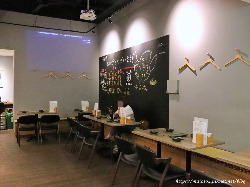 林口美食｜鳥籠炭火燒鳥～一週只營業五天的平價居酒屋，連平日也是滿滿人潮一位難求