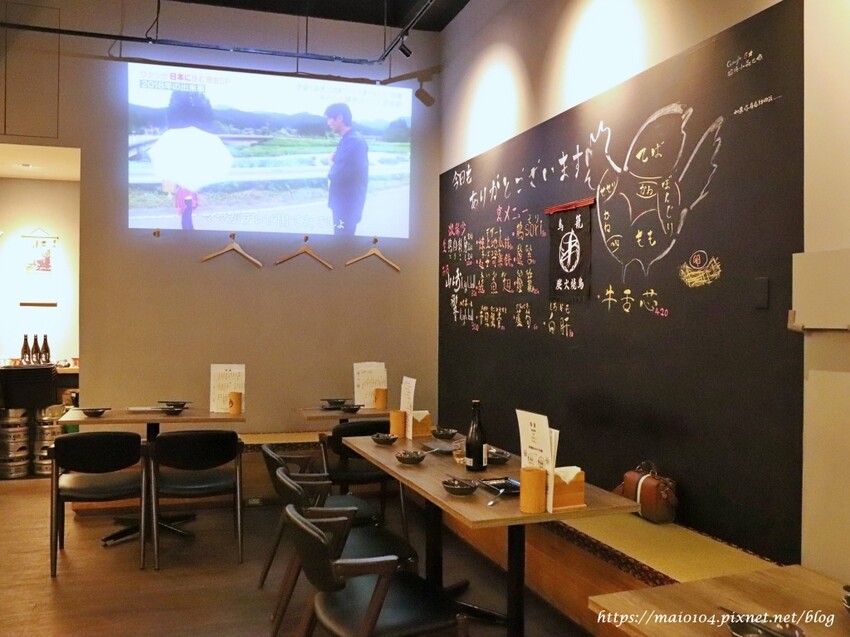 林口美食｜鳥籠炭火燒鳥～一週只營業五天的平價居酒屋，連平日也是滿滿人潮一位難求