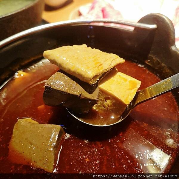 22-09-06-12-39-07-153_deco.jpg 22-09-06-12-39-07-153_deco.jpg