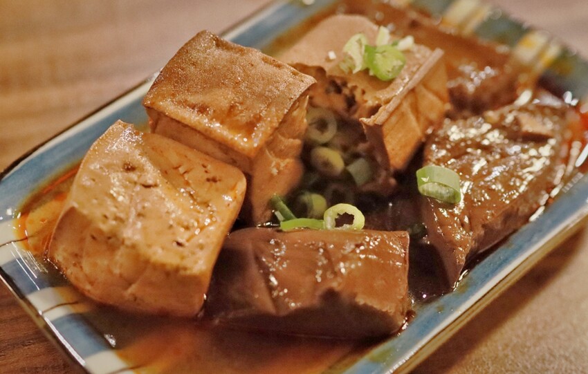 桃園鍋物/中壢瘋一鍋頂鮮鍋物,網路評價高達滿分五顆星的鍋物,我們來朝聖囉