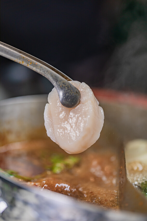 左營精品鍋物 x 奢華海陸饗宴 和牛干貝生蠔齊發 | 母親節禮物吃大餐免洗碗 – 花花世界鍋物 - 高雄旅遊王