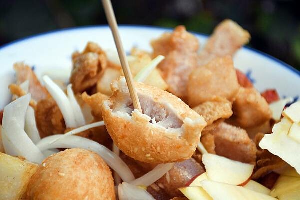 高雄市鼓山區高雄鹽酥雞推薦【爆力雞－台式鹽酥雞總部】瑞豐商圈必吃美食！在爆力雞沒有選擇障礙，只有每天都想吃的障礙