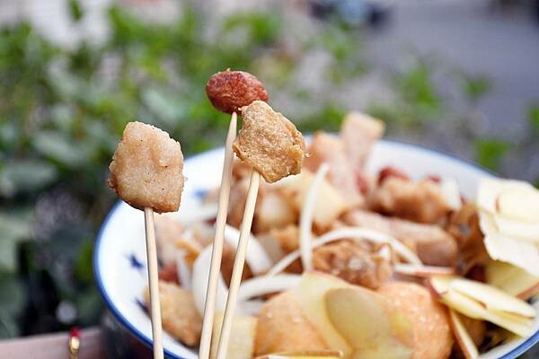 高雄市鼓山區高雄鹽酥雞推薦【爆力雞－台式鹽酥雞總部】瑞豐商圈必吃美食！在爆力雞沒有選擇障礙，只有每天都想吃的障礙