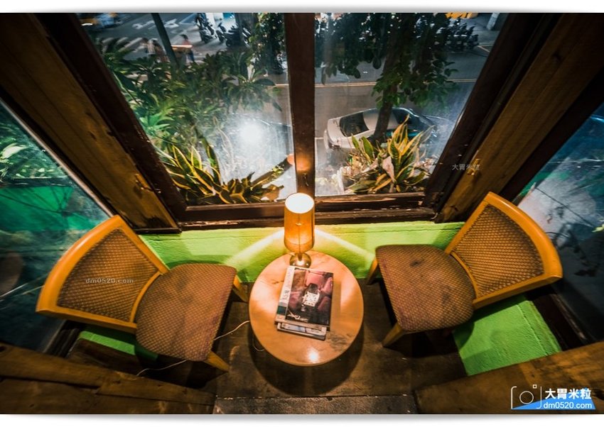 隱藏台北老公寓的人氣火鍋,香港私宅打邊爐,一鍋三吃,港式皮蛋湯居然變濃郁咖哩鍋,手工港式丸餃,感受詠香江風情！南京復興站火鍋推薦,台北長安東路美食推薦,台北港式火鍋推薦,台北鴛鴦麻辣鍋推薦,台北私廚火