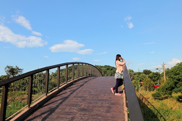 白沙岬燈塔:【桃園觀音景點】白沙岬燈塔~浪漫的唯美地中海公廁,白如雪的純淨燈塔,台灣本島最西美拍取景勝地
