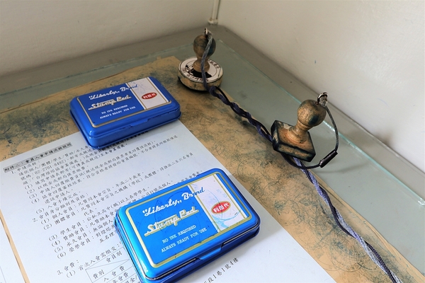 白沙岬燈塔:【桃園觀音景點】白沙岬燈塔~浪漫的唯美地中海公廁,白如雪的純淨燈塔,台灣本島最西美拍取景勝地