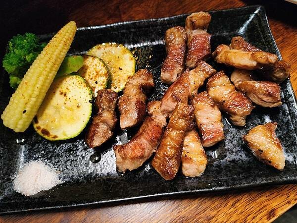 /tmp/php6QhzJn /tmp/php6QhzJn