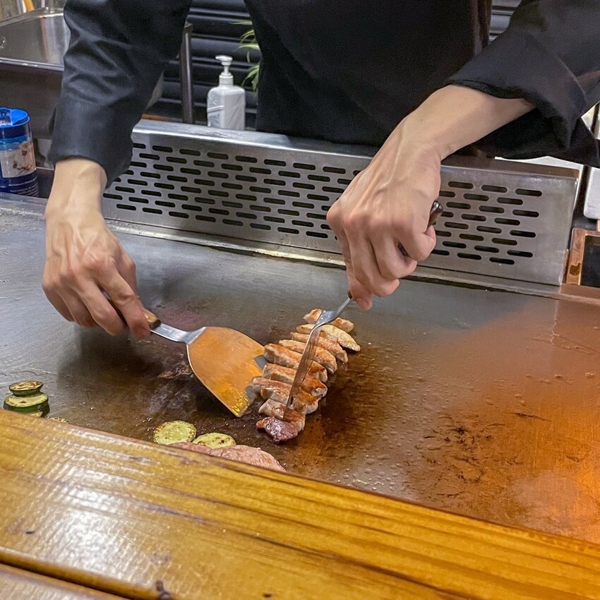 【台南 中西區】今晚想來點香氣十足的暮燃鐵板燒料理 平價也能大飽口福