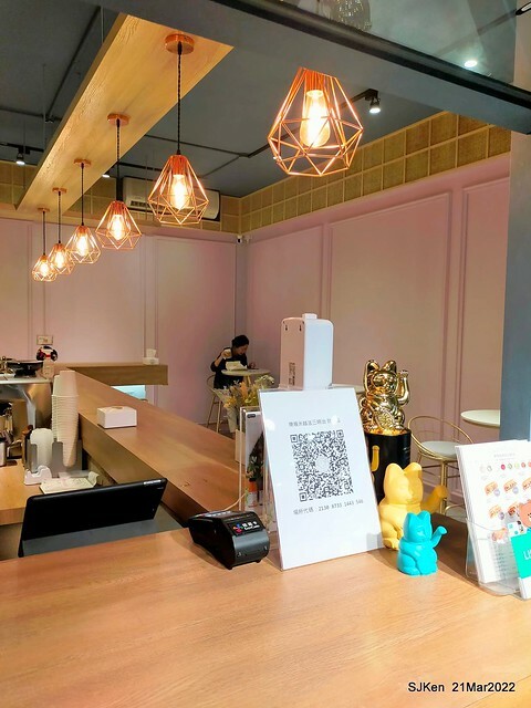 「Le Banh Mi 樂粄米」敦敦北店(Vietnam & French  mix-style sandwich), March 21, Taipei, Taiwan, SJKen, 2022