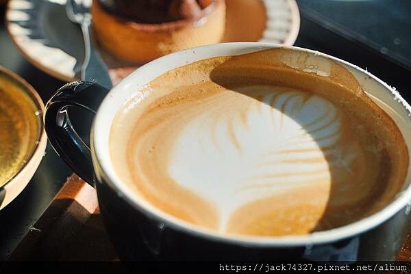 {臺中美食}台中西屯區咖啡廳推薦:湮云 Lostcloud