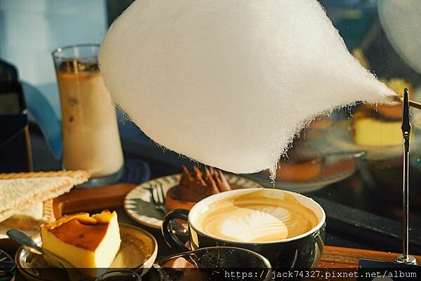 {臺中美食}台中西屯區咖啡廳推薦:湮云 Lostcloud