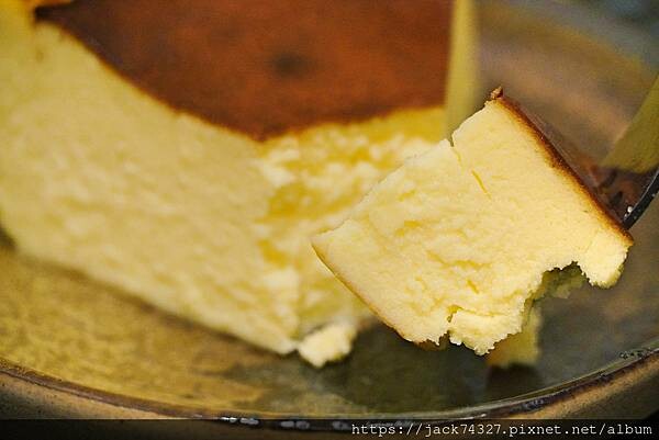 {臺中美食}台中西屯區咖啡廳推薦:湮云 Lostcloud