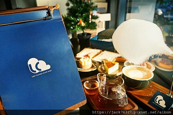 {臺中美食}台中西屯區咖啡廳推薦:湮云 Lostcloud