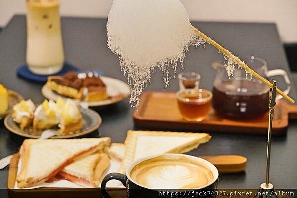 {臺中美食}台中西屯區咖啡廳推薦:湮云 Lostcloud