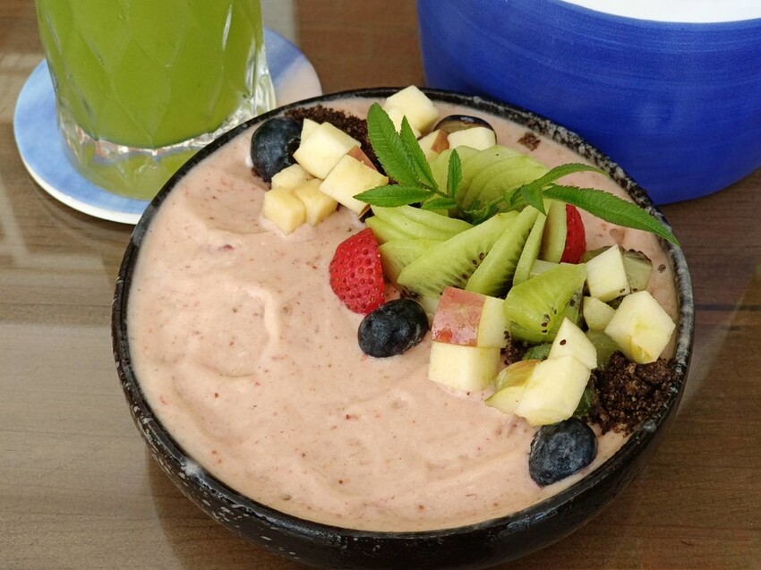 377320.jpg - 【台北.士林】陽明山蔬食餐廳推薦。快樂鳥蔬食餐廳。寵物友善可落地不能坐椅子。開心果棉花糖比薩