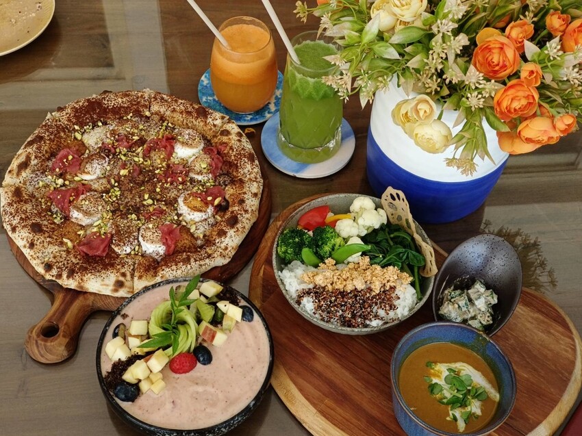 377068.jpg - 【台北.士林】陽明山蔬食餐廳推薦。快樂鳥蔬食餐廳。寵物友善可落地不能坐椅子。開心果棉花糖比薩