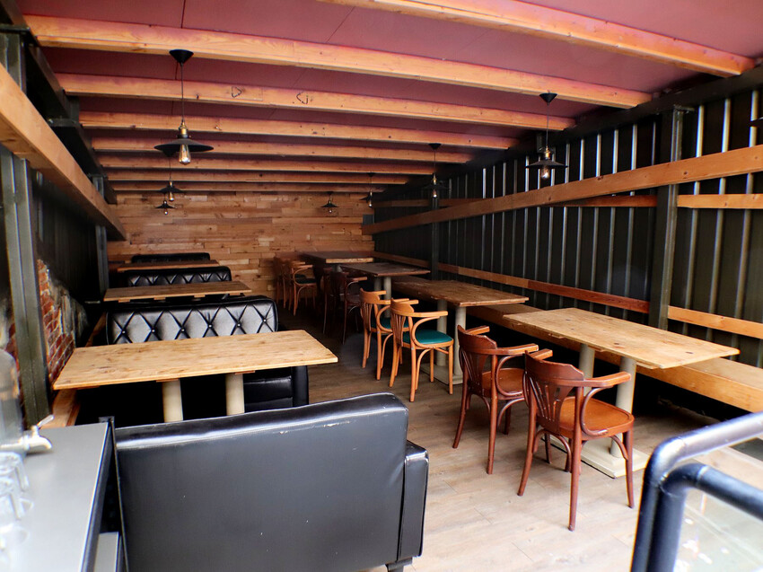 台南印度咖哩／主打北印風味／待過星級飯店的印度主廚兼老闆／傳承道地家鄉味／不用出國一秒到印度／嚴選食材用料實在／現點現做不用調理包