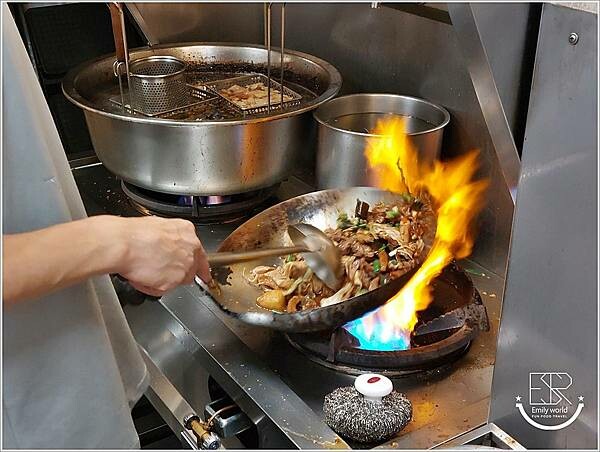 易牙三杯炒滷味 (18).jpg