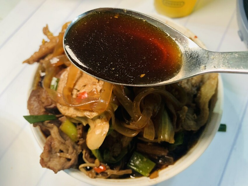 【桃園滷味】易牙三杯炒滷味,中正路桃園觀光夜市商圈滷味推薦,先滷再炒三杯滷味,宵夜/下酒菜/晚餐都超美