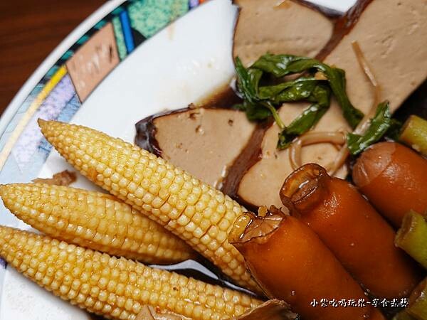 玉米筍鑫鑫腸-易牙三杯炒滷味.jpg