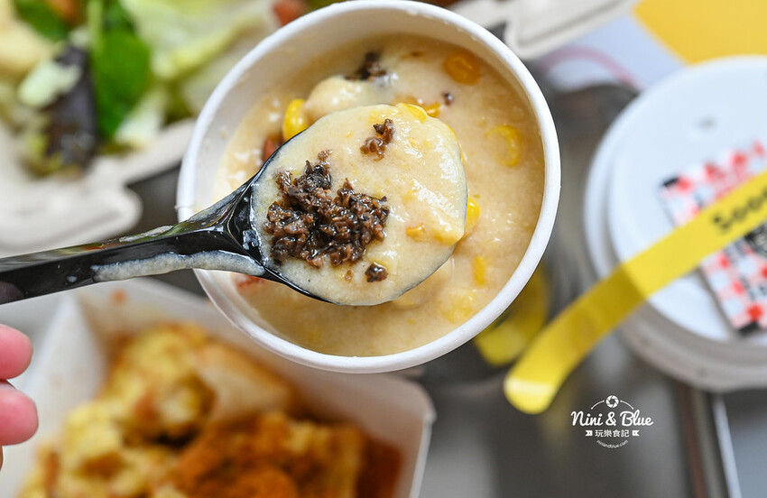 SOORI EGGS 酥力蛋餅 | 台中西屯酥皮蛋餅、肉蛋吐司，台灣傳統美食也能變成時髦早餐咖啡館 @Nini and Blue  玩樂食記