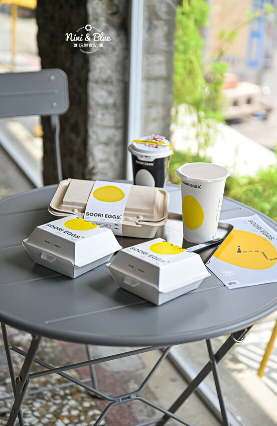 SOORI EGGS 酥力蛋餅 | 台中西屯酥皮蛋餅、肉蛋吐司，台灣傳統美食也能變成時髦早餐咖啡館 @Nini and Blue  玩樂食記