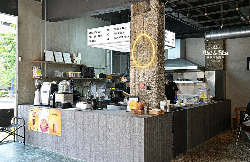 SOORI EGGS 酥力蛋餅 | 台中西屯酥皮蛋餅、肉蛋吐司，台灣傳統美食也能變成時髦早餐咖啡館 @Nini and Blue  玩樂食記