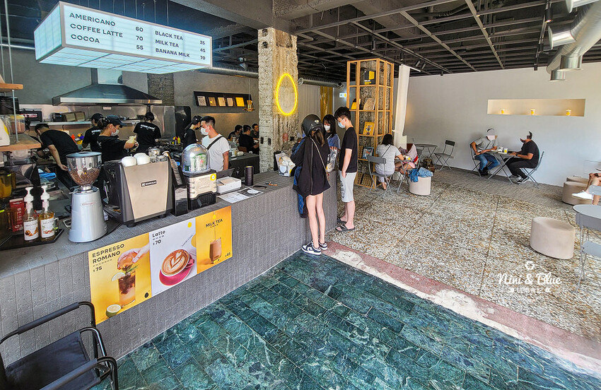 SOORI EGGS 酥力蛋餅 | 台中西屯酥皮蛋餅、肉蛋吐司，台灣傳統美食也能變成時髦早餐咖啡館 @Nini and Blue  玩樂食記