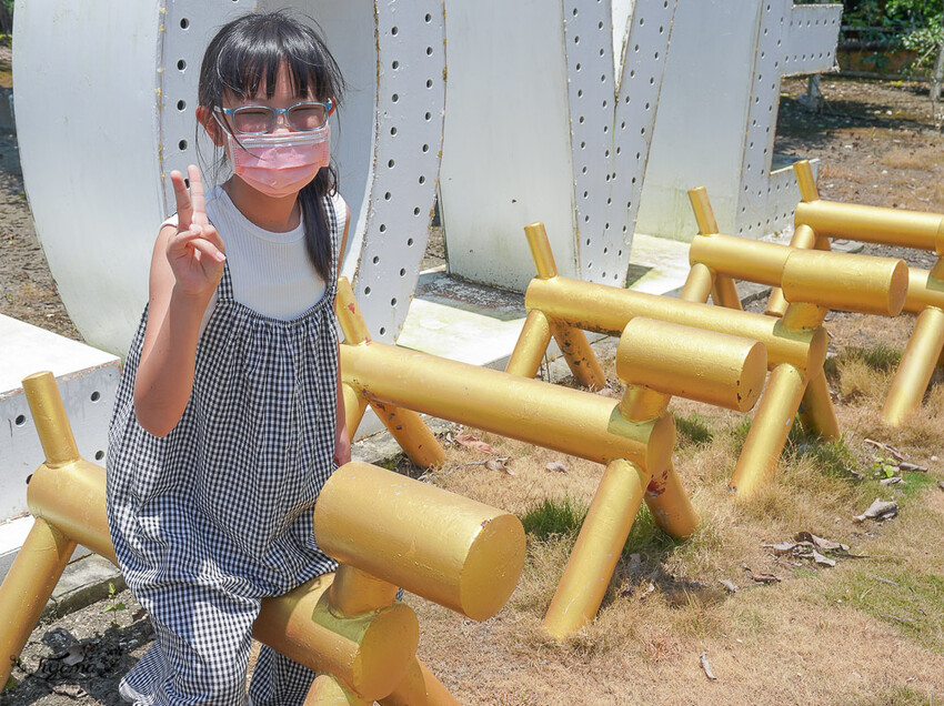 屏東美食|屏東景點《黃金蝦無毒泰國蝦餐廳》吃泰國蝦料理~免費玩旋轉木馬、小火車,親子友善餐廳 @緹雅瑪 美食旅遊趣